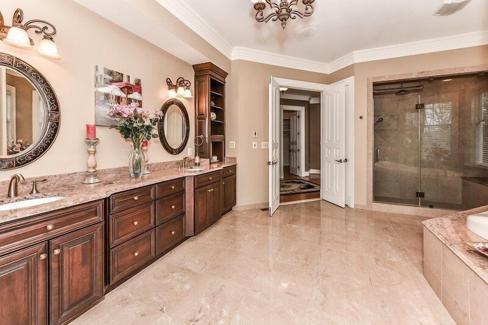 Leesburg Vacations - The Manor at Courtland Farm - Property Image 45