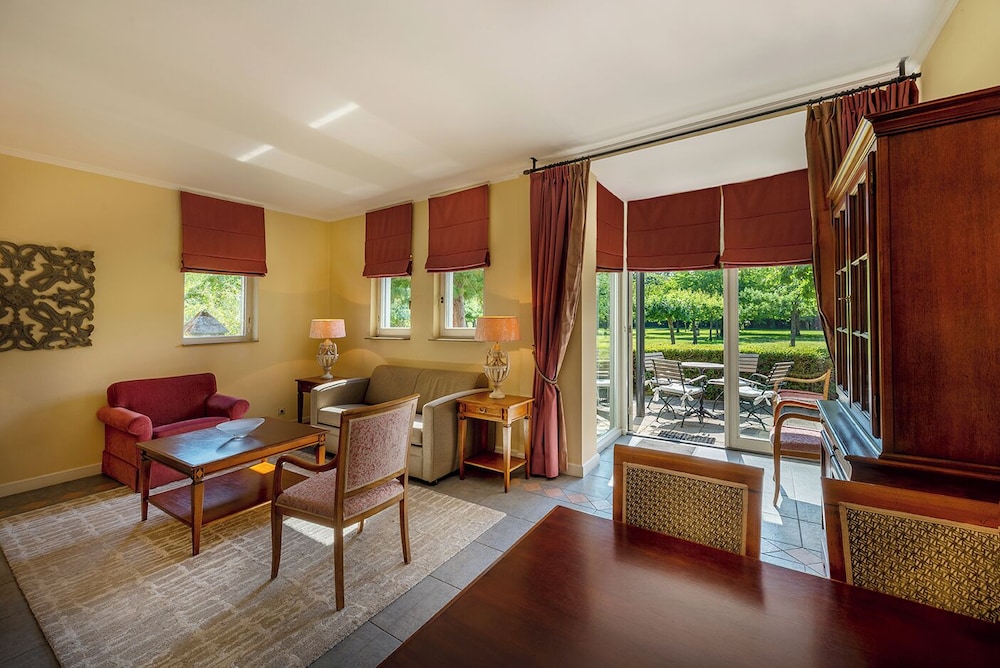 Corneli Residences Château St. Gerlach