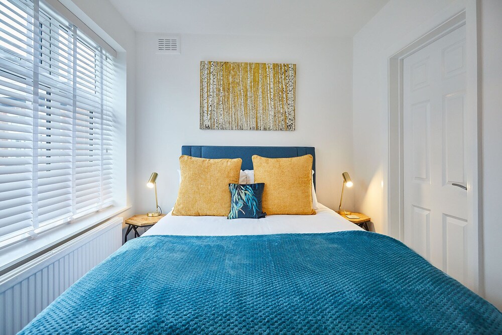 Host Stay The Richmond view 5