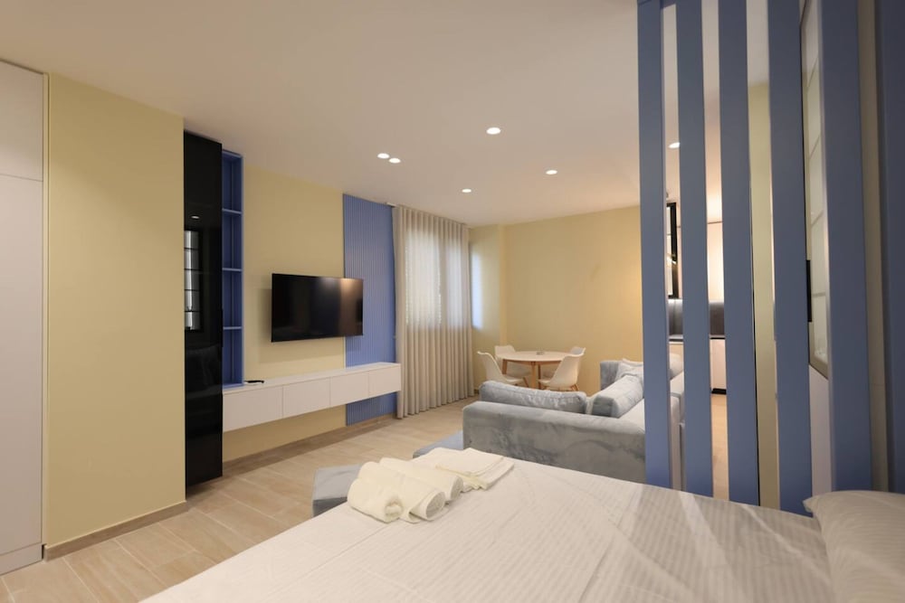 Illyrian Apartment 02
