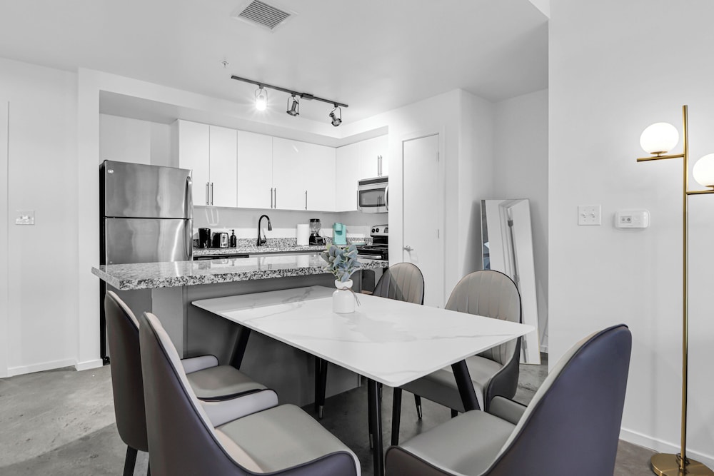 Phoenix Urban Luxury Escape