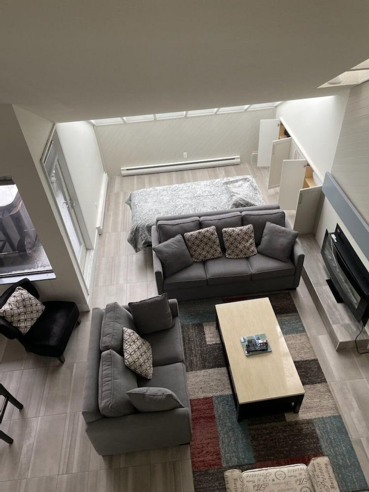 Whistler Blackcomb VR Hearthstone Lodge