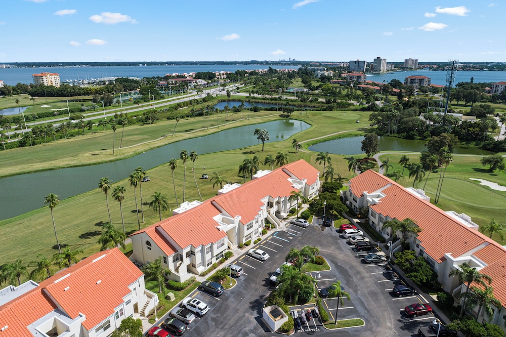 Vista Verde North 2-110 by Distinctive Beach Rentals