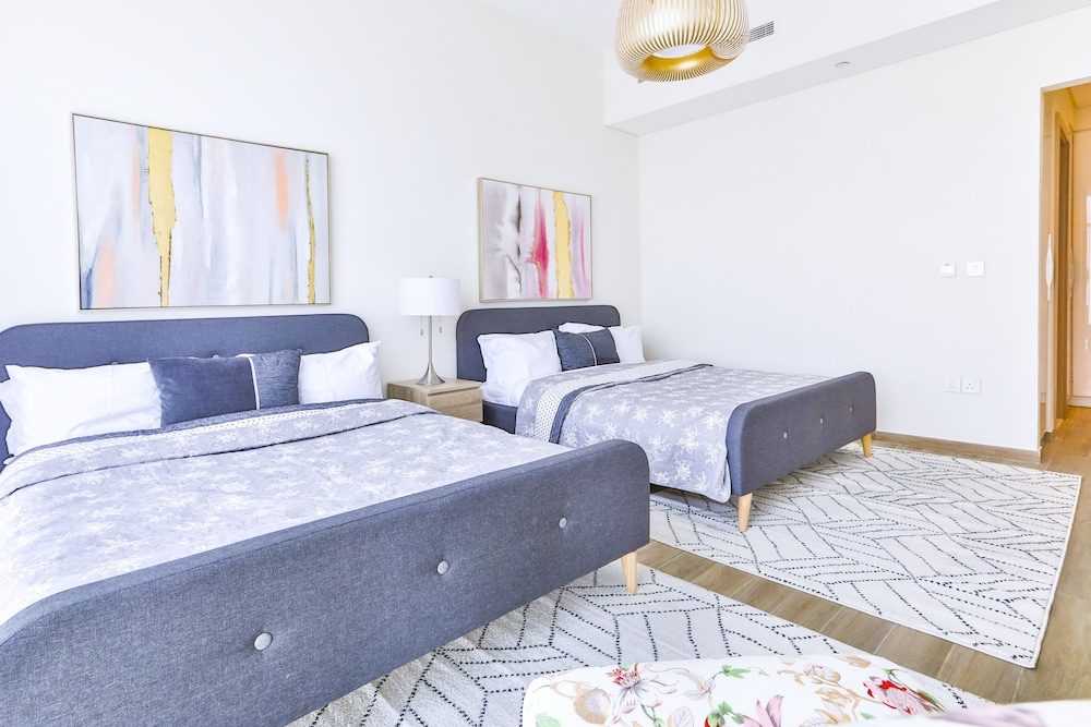 Driven Holiday Homes - Mada Residences