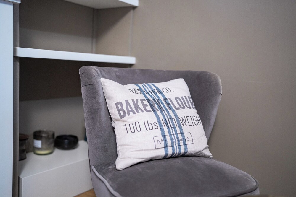 Bramante Luxury Apartments by InnStay