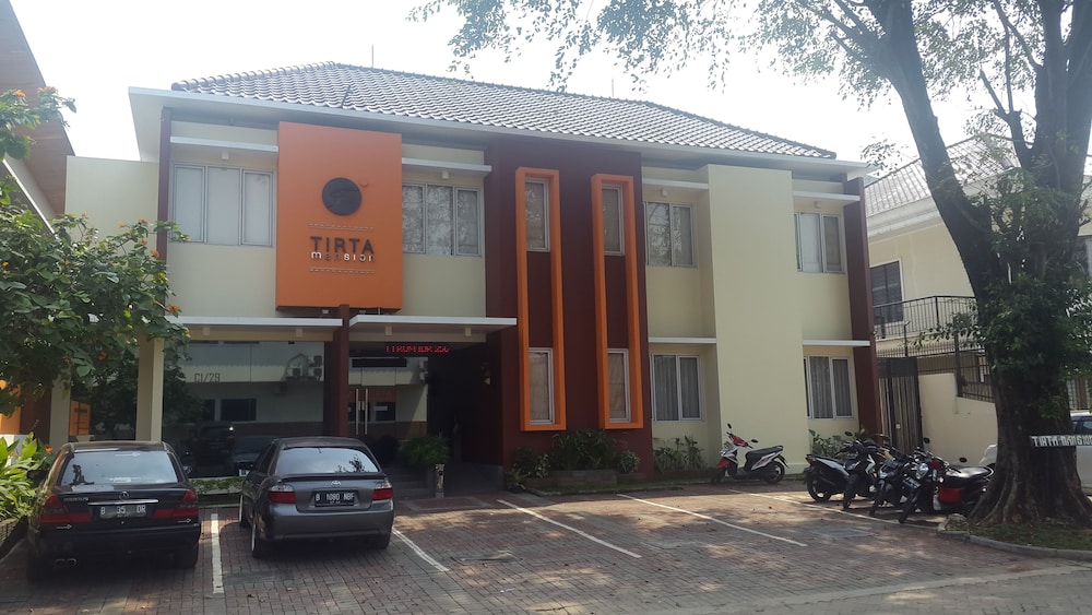 Tirta Mansion Premier