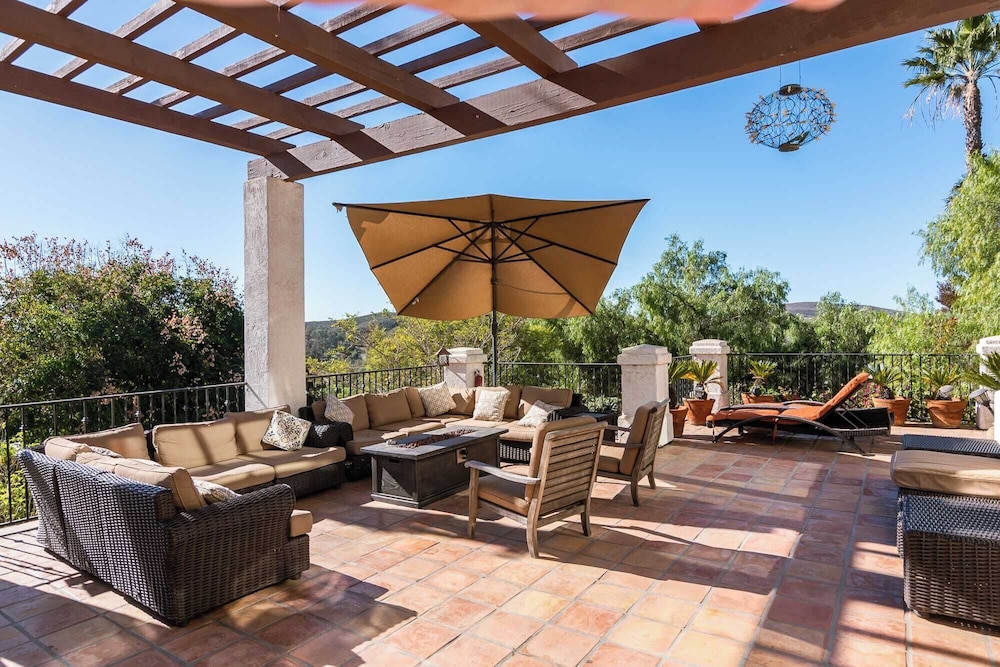 Private Estate w/ Pool, Hot Tub & Fire Pit Near Encinitas The Ranch by Avantstay