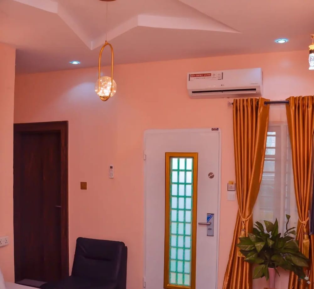 D.T Homes Luxury Apartment