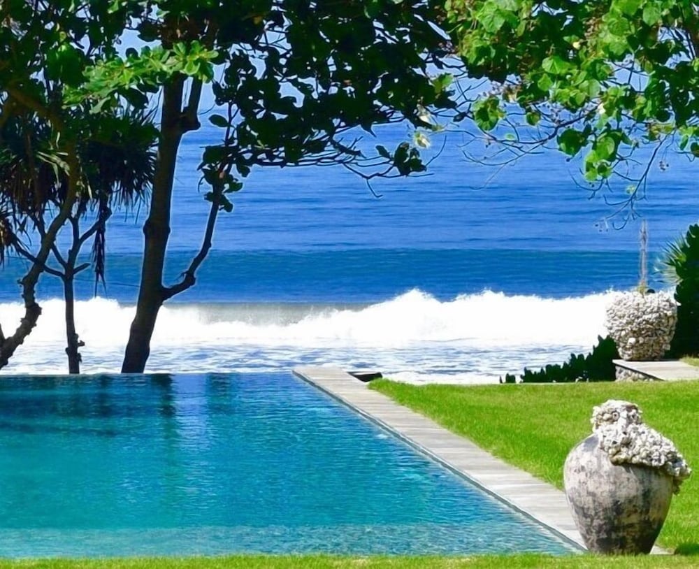 Villa Paradise Beach