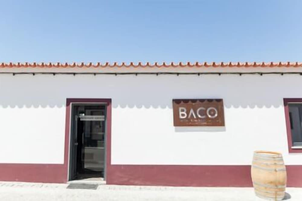 Hotel Casa de Baco - Image 1