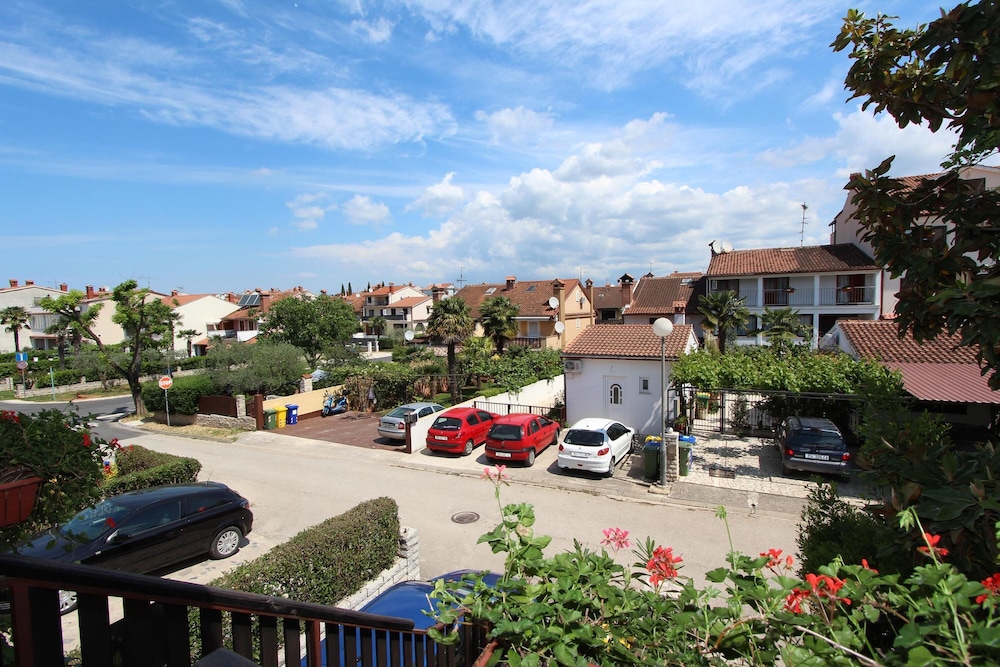 Photo 27