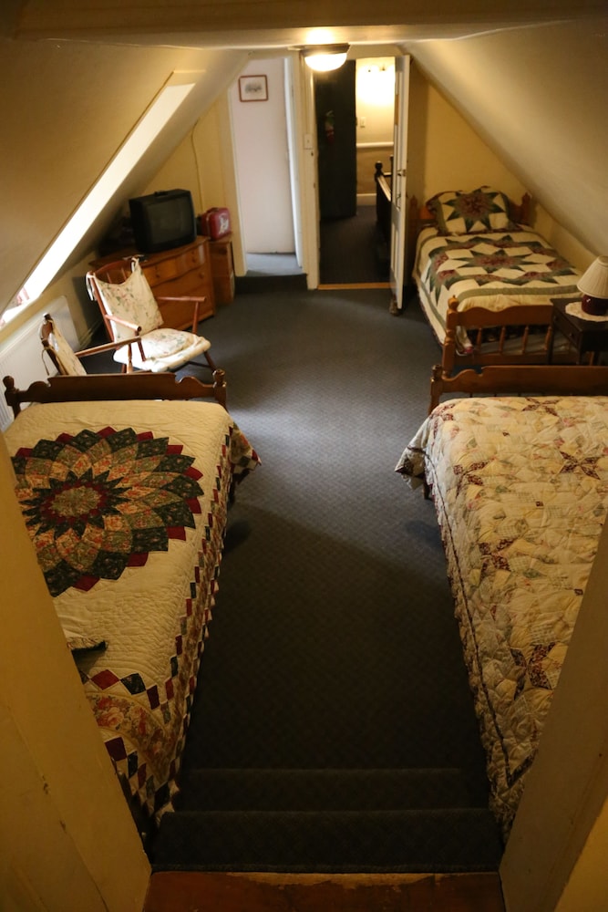 Plymouth Vacations - Salt Ash Inn - Property Image 28