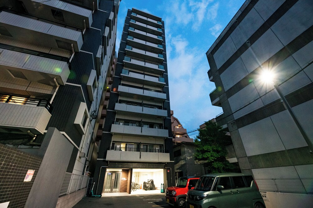 SPAZIO Canal Hakata 1