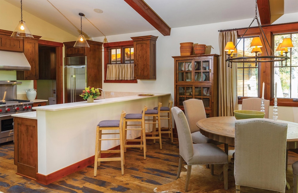 The Cabins At Snake River Sporting Club