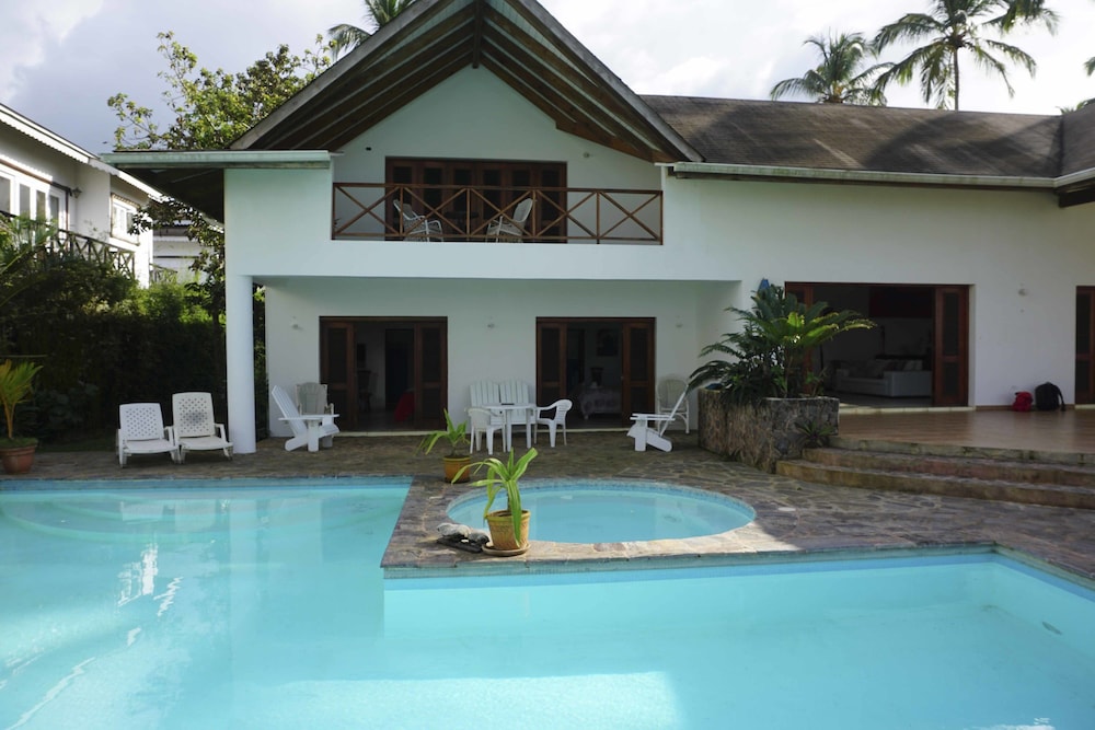 Habitaciones Playa Coson