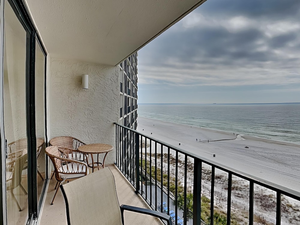 Edgewater Tower III by Resort Collection