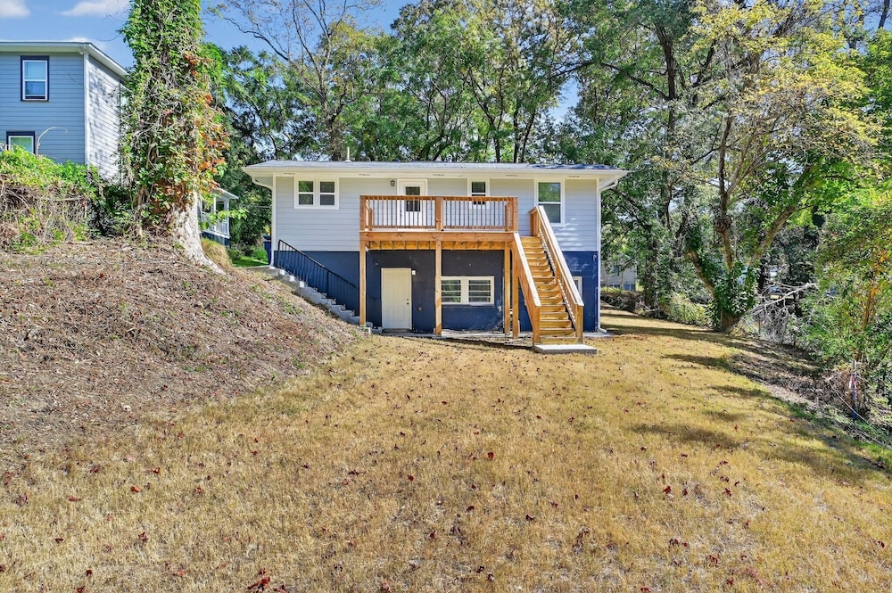 Atlanta Family Retreat 5br And Backyard 5 Bedroom Home