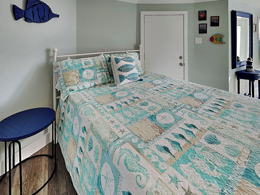 Sunday Villas Sunday Funday by Silver Sands Vacation Rentals