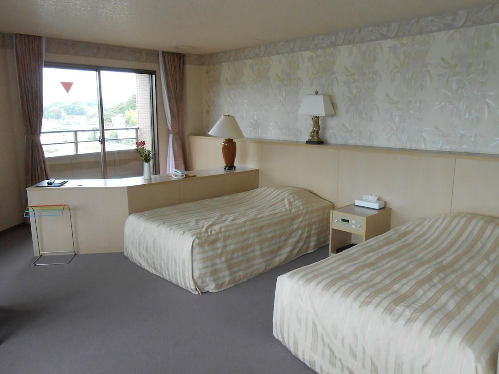 Hamanako Wan Wan Paradise Hotel