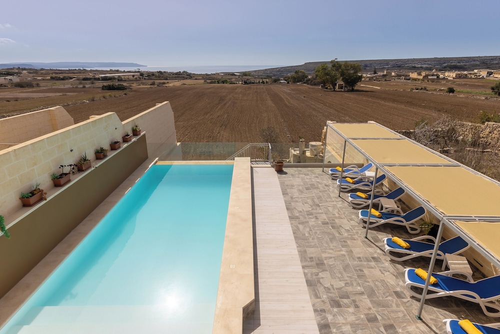 Ta'battista B&B & Pool - Il-maltija
