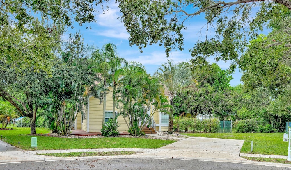 Jupiter Beach House