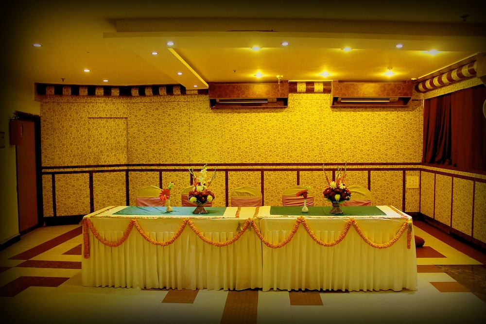 Hotel Simna International