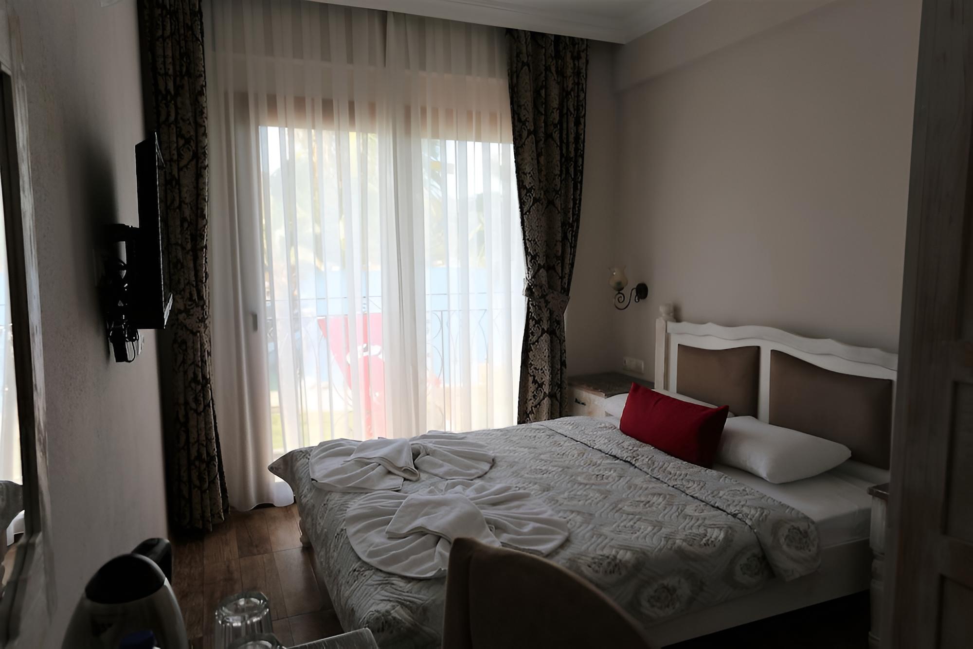 Q&S Cennet Life Hotel