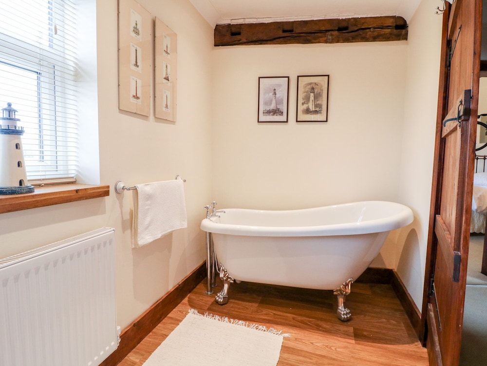 Bellamour End Cottage