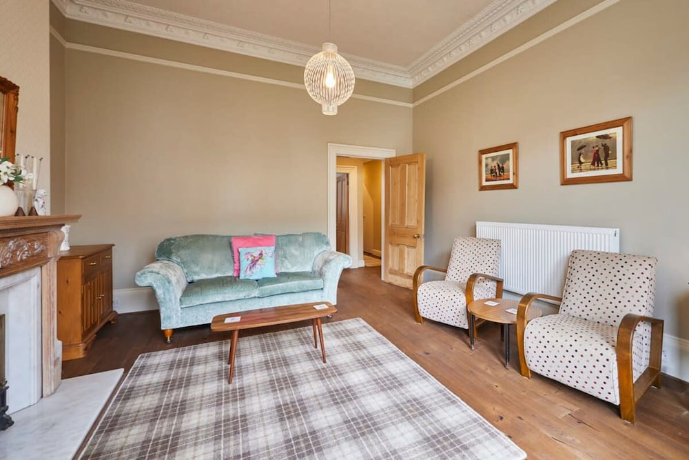 Host Stay Westbourne Grove Apartment view 4