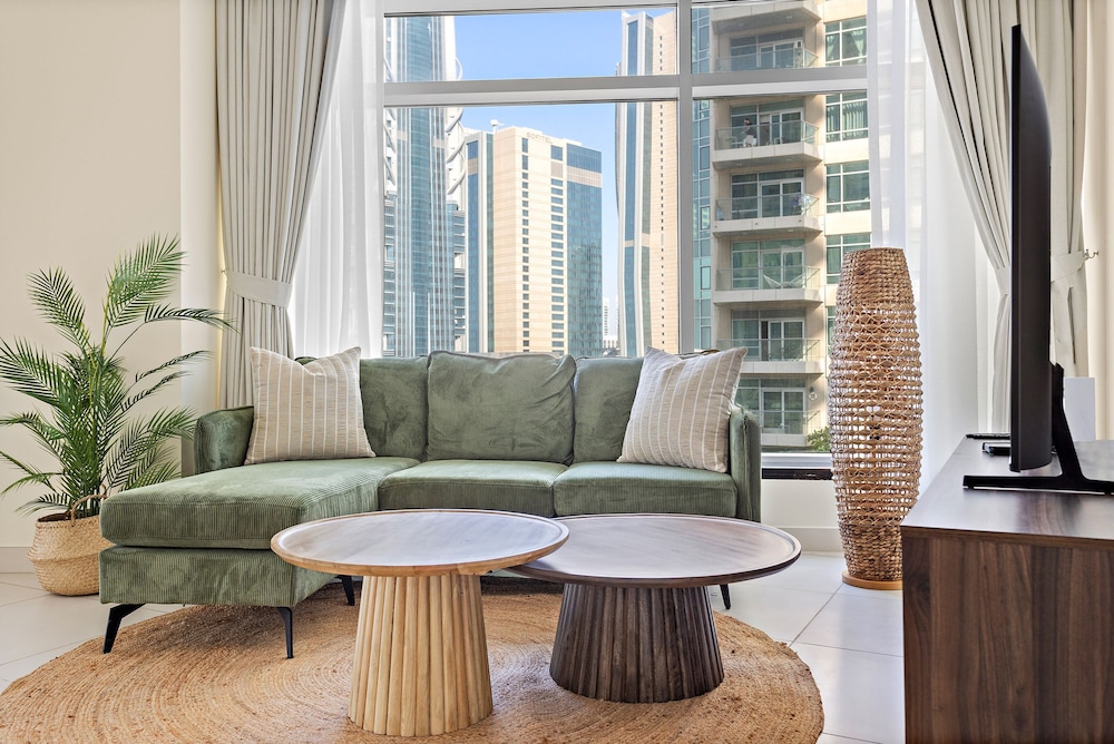 Lofts West Tower - 404 1BD