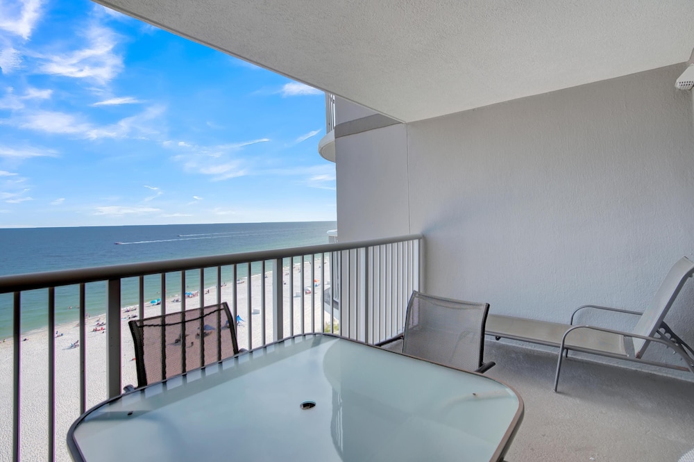 Tradewinds 903