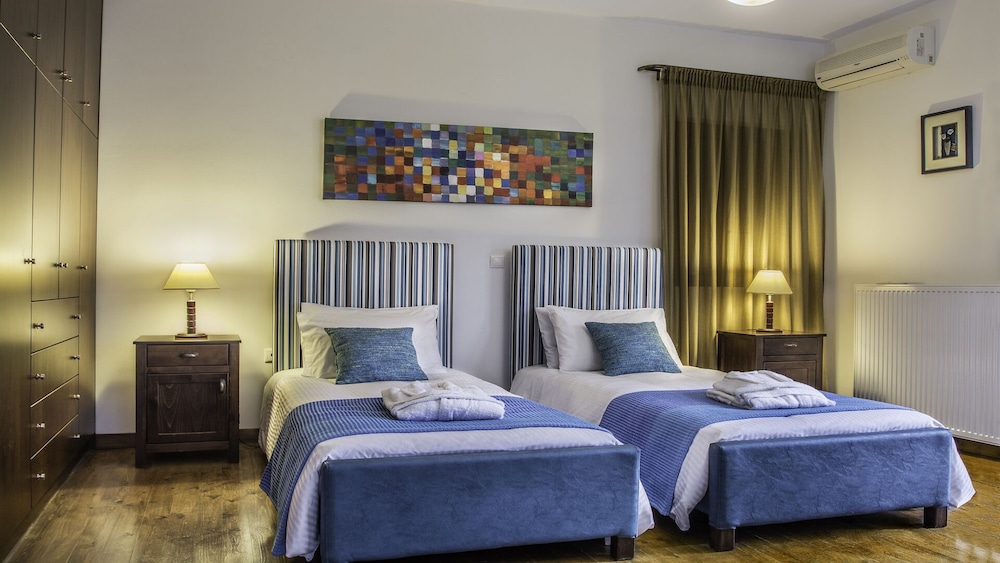 Chania Secluded Retreat - Kallithea Luxury Villa photo 2