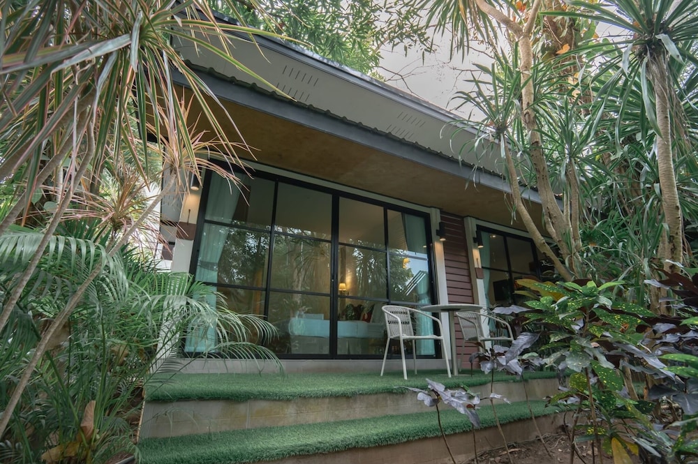 Hotel Khaoyai Paradise on Earth - Image 1