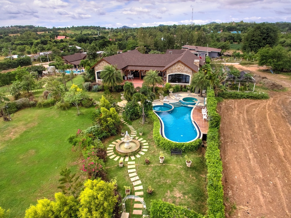Chateau de Prim Khao Yai