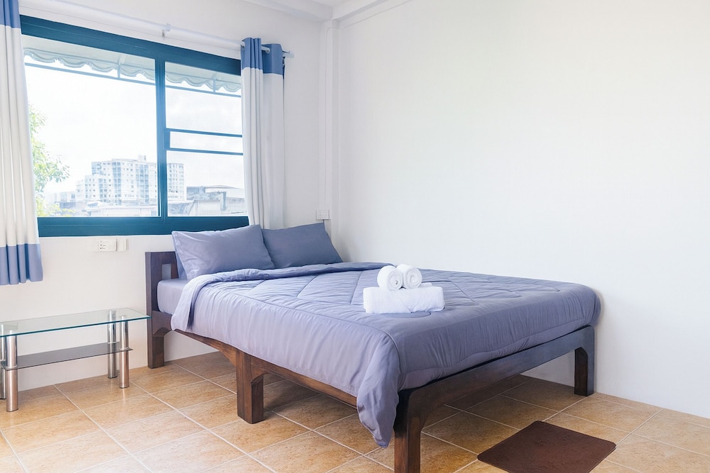Satop Travelers Guesthouse
