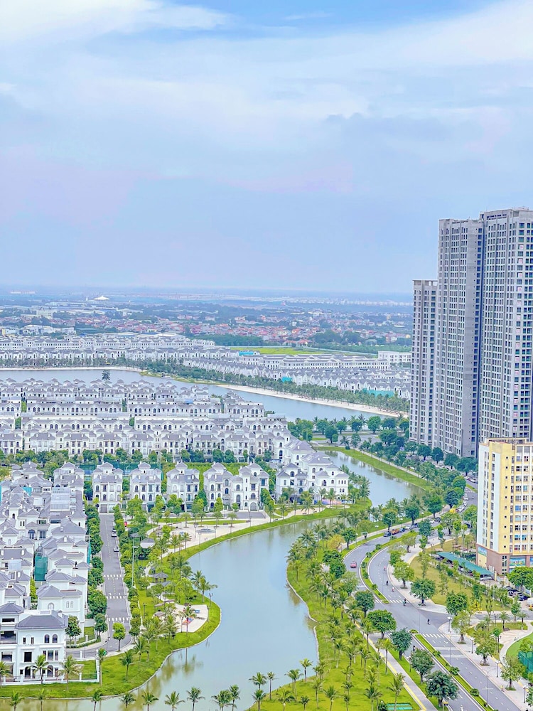 Vinhomes Ocean Park Apartment Ha Noi - 20 October Homestay