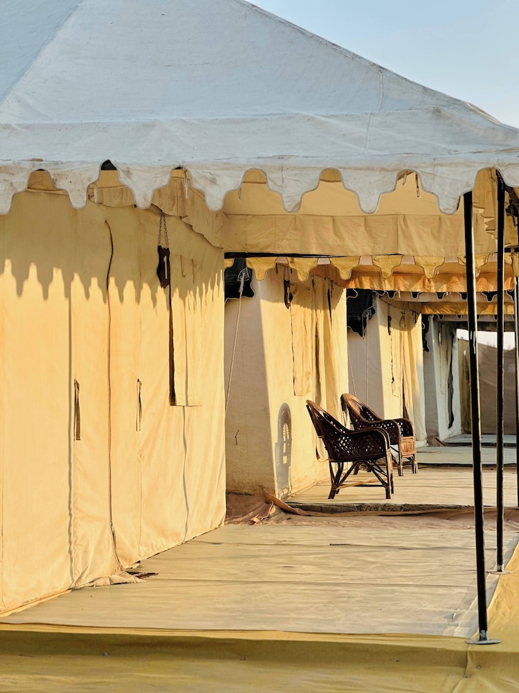 Stayguru Patgar Tent