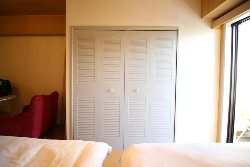 F apt 202 Mickey House SHIBUYA SHINJUKU