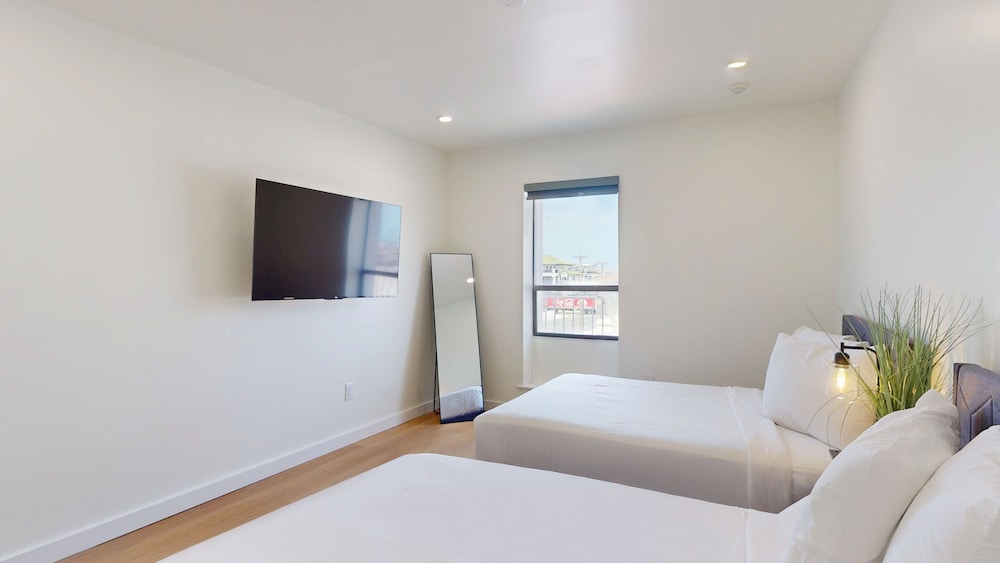 Ocean's Edge Luxury Rentals