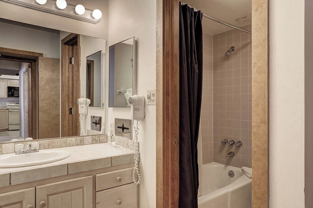 SkyRun - Vacation Condos in Copper Mountain Resort CO