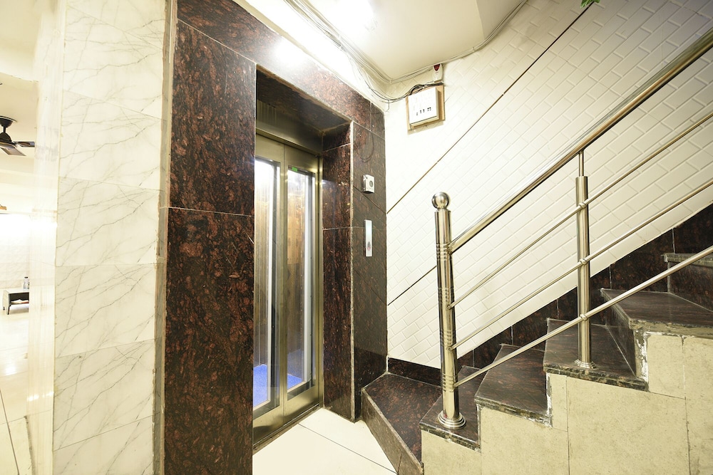 Fabhotel Santosh Residency