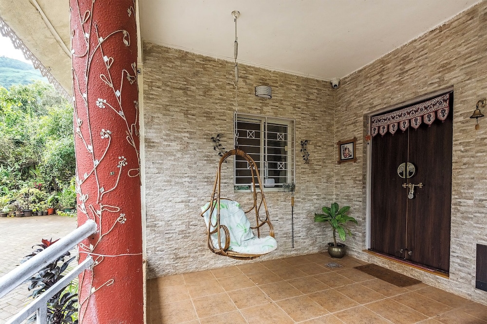 CosmicStays Windchime Homestay at Mulshi