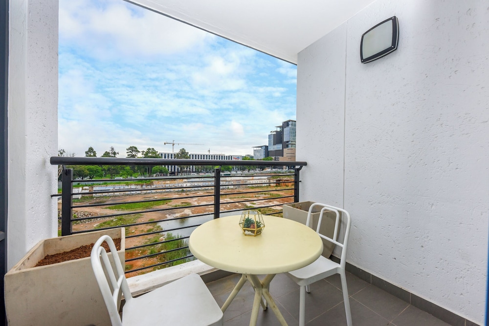 Easy Stay - One Rosebank
