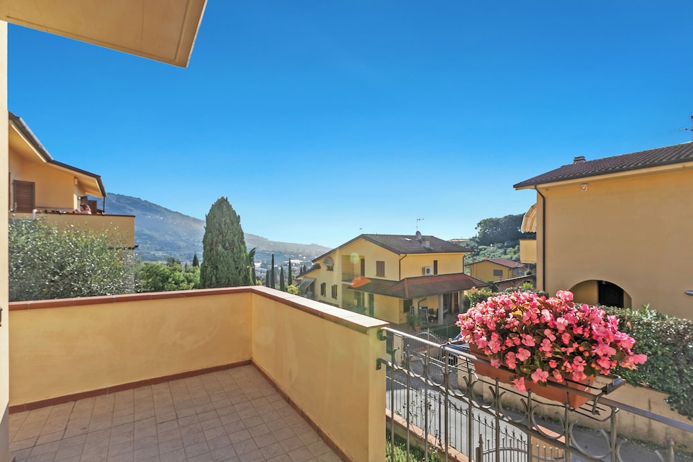 Comfortable House With Pool&lovely View