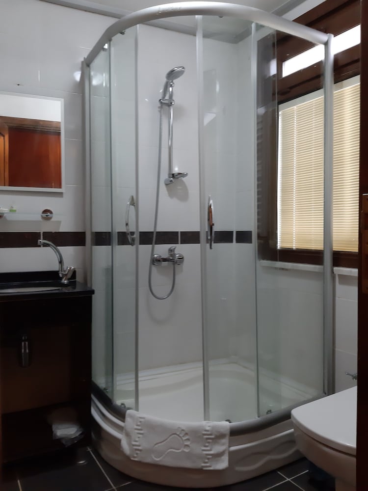 Royal Suites Sultanahmet - Image 60