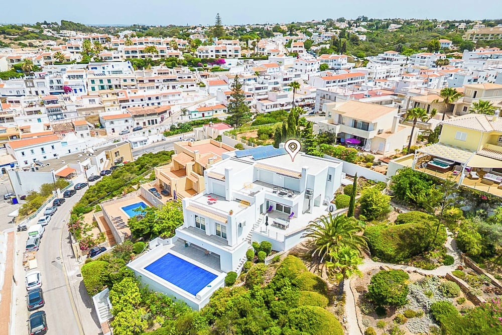 Casa Cubo