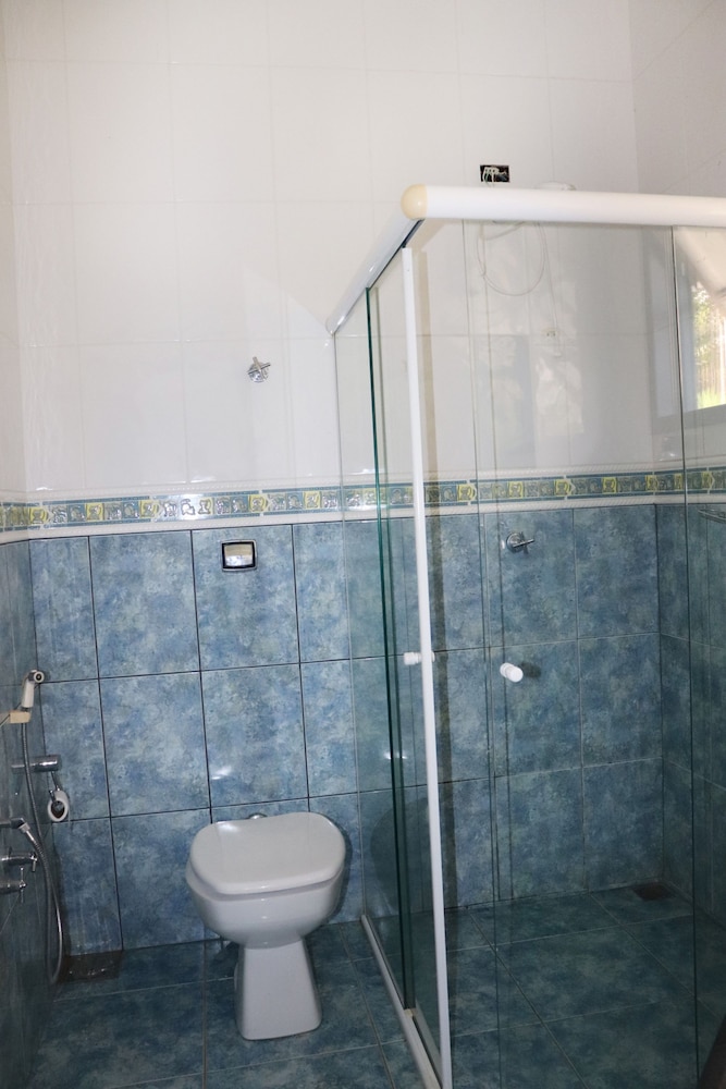 Lindo s tio com Piscina em Rio Novo-minas Gerais