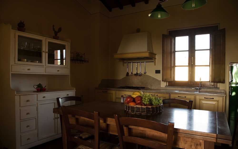 Agriturismo FATTORIA ROZZALUPI