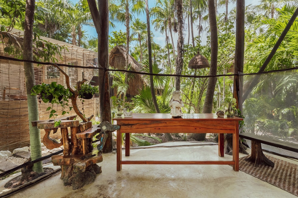 Yaxchen Tulum Cabañas & Cenote view 2