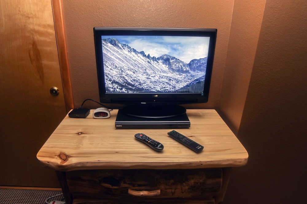 Timber Creek Chalets: 2a 1 Bedroom Chalet view 3